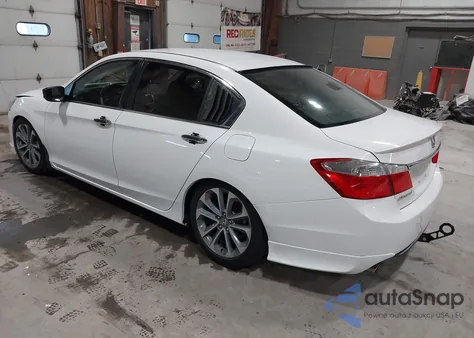 2015 Honda Accord Sport from USA, damaged, VIN 1HGCR2F59FA199331